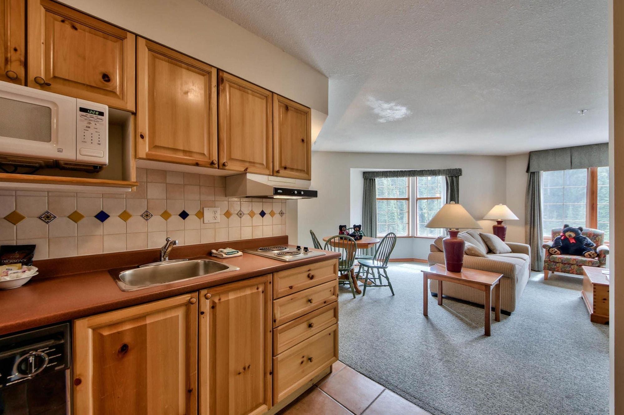 Hearthstone Lodge Sun Peaks Exterior foto